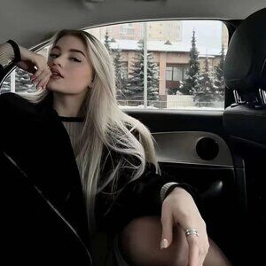 Meet your Posher, Hale